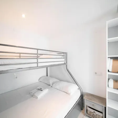 Welhomy Magnifique Santa Margarida Estany Apartment *